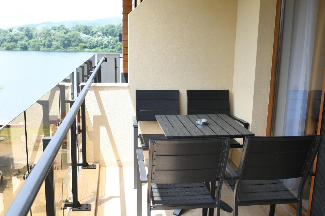 Casa D Argento Apartment Veliko Gradiste Luaran gambar