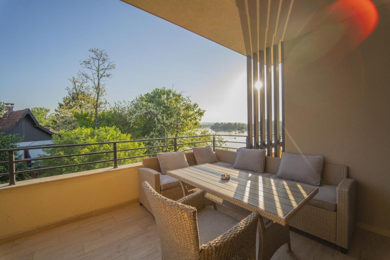 Casa D Argento Apartment Veliko Gradiste Luaran gambar